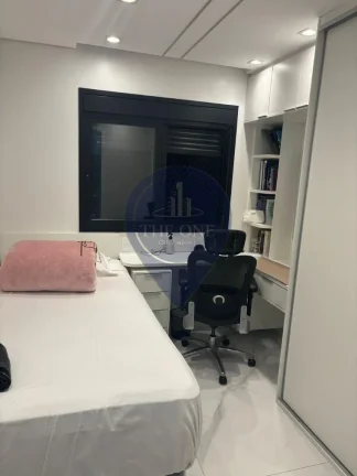 Imagem Apartamento à venda em São Paulo-SP, no Brás! 3 quartos, 1 suíte, 2 salas, 2 banheiros, 1 vaga de garagem. Imperdível!