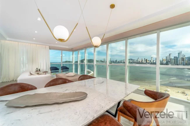 Imagem Frente ao Mar para Venda em Balneário Camboriú / SC no bairro Pioneiros