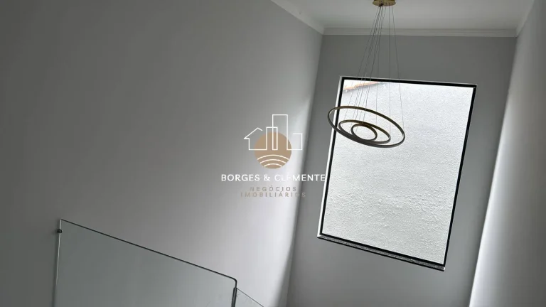 Imagem SOBRADO 3 SUITES À VENDA NO JARDIM MARISTELA – ATIBAIA/SP