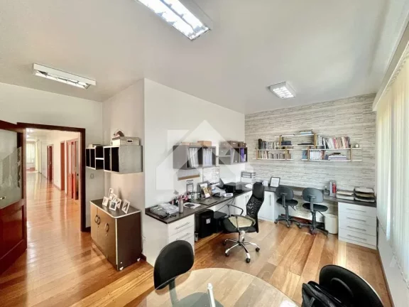 Imagem Casa de Condomínio em Golf Park - Carapicuíba