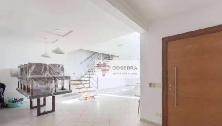 Imagem Sobrado à venda, 258 m² por R$ 2.780.000,00 - Moema - São Paulo/SP