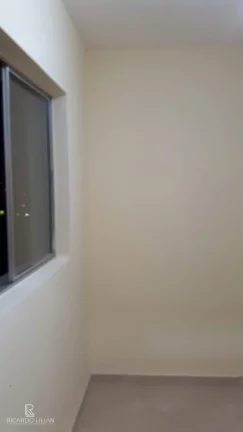 Imagem Sobrado com 5 kitnets independentes em localização estratégica para renda