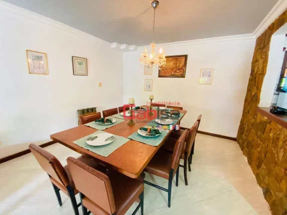 Imagem Casa com 6 dormitórios à venda, 350 m² por R$ 2.500.000,00 - Loteamento Portal da Ferradura - Armação dos Búzios/RJ