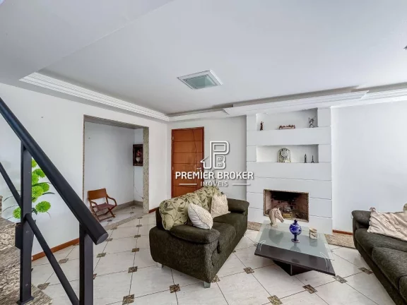 Imagem Casa à venda, 213 m² por R$ 1.100.000,00 - Comary - Teresópolis/RJ