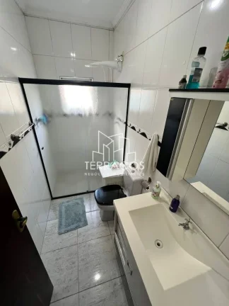 Imagem SOBRADO RESIDENCIAL COM SALA COMERCIAL NA CIDADE DE VÁRZEA PAULISTA.