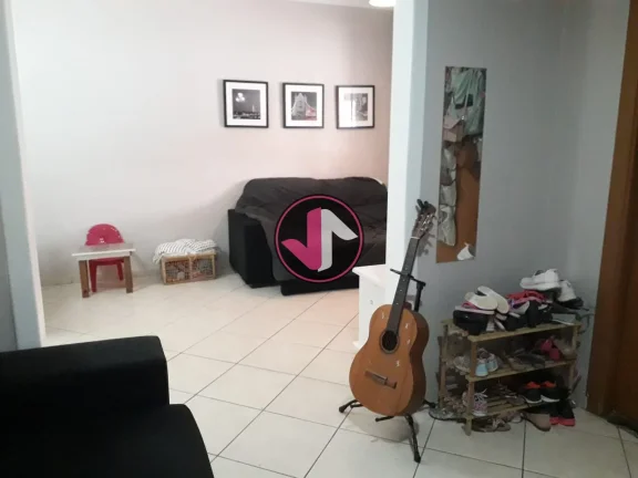 Imagem Casa Sobrado Condomínio Residencial dos Ipês Bairro Village Flamboyant Cuiabá MT Piso superior: 3...
