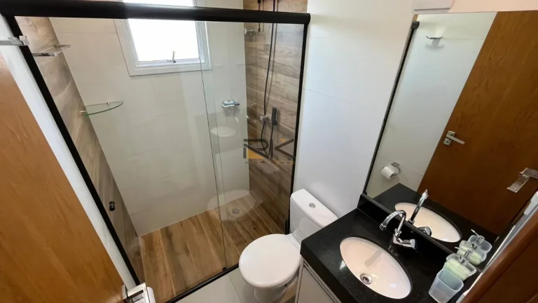 Imagem APARTAMENTO NO CENTRO COM 2 DORMITÓRIOS SENDO 1 SUÍTE, 1 BANHEIRO SOCIAL, VARANGA GOURMET COM CHURRASQUEIRA, 2 VAGAS DE GARAGEM