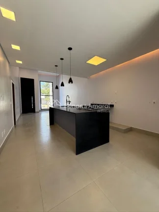 Imagem Casa térrea à venda no Condomínio Campos do Conde 2 - Paulínia/SP
3 suítes | 189 m² de constru...