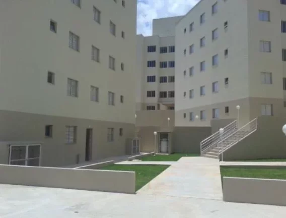Imagem Apartamento de 2 dormitórios e 1 vaga de garagem, sem elevador na Parada XV de Novembro (Itaquera) a 3min da Estação José Bonifácio