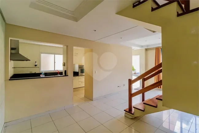 Imagem Casa à venda com 3 quartos, sendo 1 suíte, no condomínio Villa Bella, São Paulo - SP
