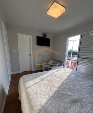 Imagem Casa em condomínio fechado, 3 dormitórios, sendo 1 suíte, 2 vagas de garagem e 85 m² de área ú...