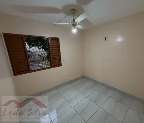Imagem Casa em Condomínio para Venda em Teresina, Uruguai, 3 dormitórios, 1 suíte, 2 banheiros, 5 vagas