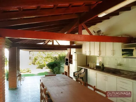 Imagem Linda Chácara - 3 Dormts- 1 Suíte - 1.205,00 m² - Piscina - Araçoiaba da Serra - Aceita Financiamento. .