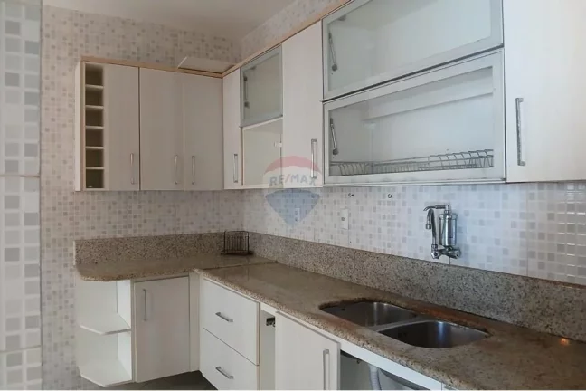 Imagem Casa com 2 quartos, 87m² á venda em vila Valqueire, Rio de Janeiro.