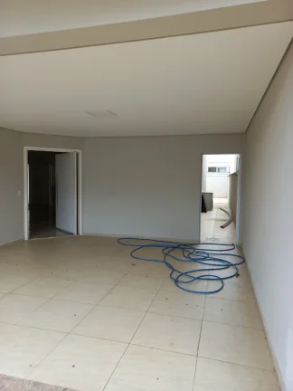 Imagem Imóvel de alto padrão: Casa em condomínio à venda em Sorocaba-SP, Ibiti Royal Park, 3 quartos, 3 suítes, 3 salas, 4 banheiros, 4 vagas, 244m².