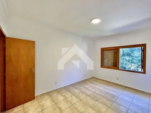 Imagem Casa de Condomínio em Aldeia da Fazendinha - Carapicuíba