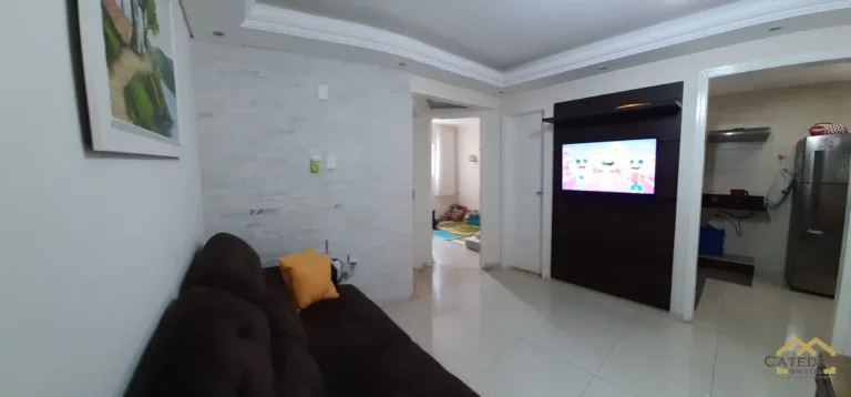 Imagem Casa térrea com 2 quartos sendo 1 suíte com garagem para 3 carros - Jundiaí/SP