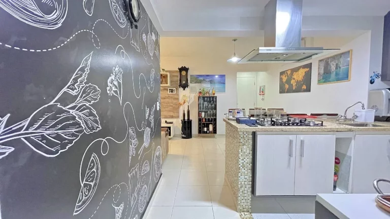 Imagem Apartamento com 3 dormitórios à venda, 95 m por R$ 2.500.000,00 - Riviera