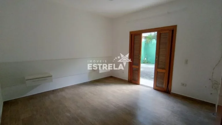 Imagem Casa de Condomínio com 06 Dorms à Venda