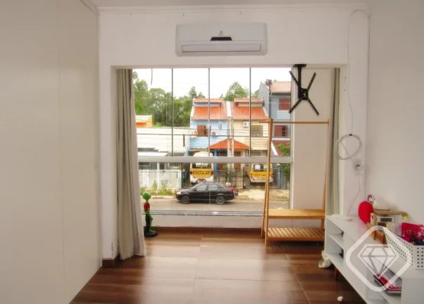 Imagem Casa reformada e pronta para morar no bairro Hípica - Guadalupe

Brilhante Imóveis oferece bela re...