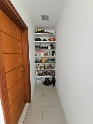 Imagem Casa em Condomínio para Venda em Teresópolis / RJ no bairro Tijuca