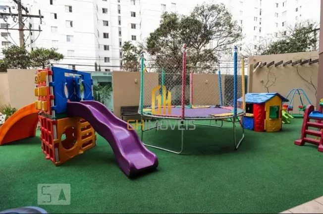 Imagem Apartamento com 2 quartos no Setor Bueno, com 55m² de área privativa, o apartamento possui:- Sala;...