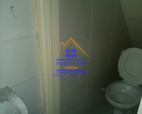 Imagem Galpão, Deposito, Armazém com escritório e um apartamento à venda, Penha, Rio de Janeiro, RJ