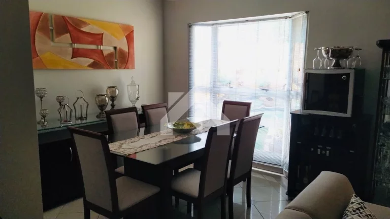 Imagem Casa de Condomínio em Tamboré - Santana de Parnaíba