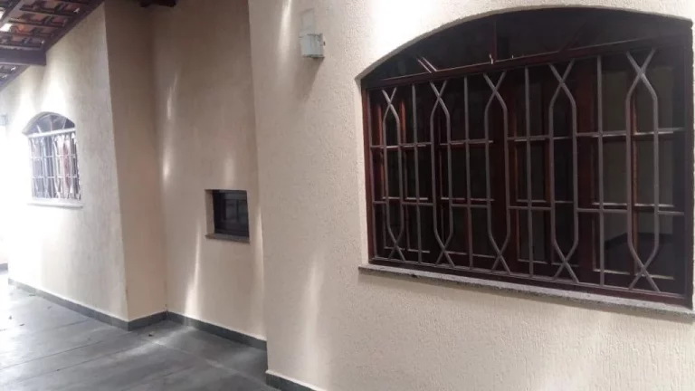 Imagem Sobrado com 3 dormitórios à venda, 650 m² por R$ 1.200.000,00 - Jardim Realce - Suzano/SP