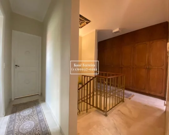 Imagem Casa perto do metrô com piscina em São Paulo