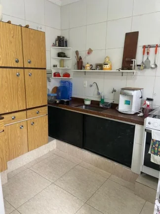 Imagem Casa para Venda em Santo André, Vila Suíça, 2 dormitórios, 1 suíte, 2 banheiros, 2 vagas