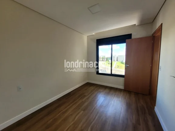 Imagem Casa de Alto Padrão com Piscina Aquecida no Condomínio Aranguá Tauá – Sofisticação e Qualidade de Vida em Londrina
