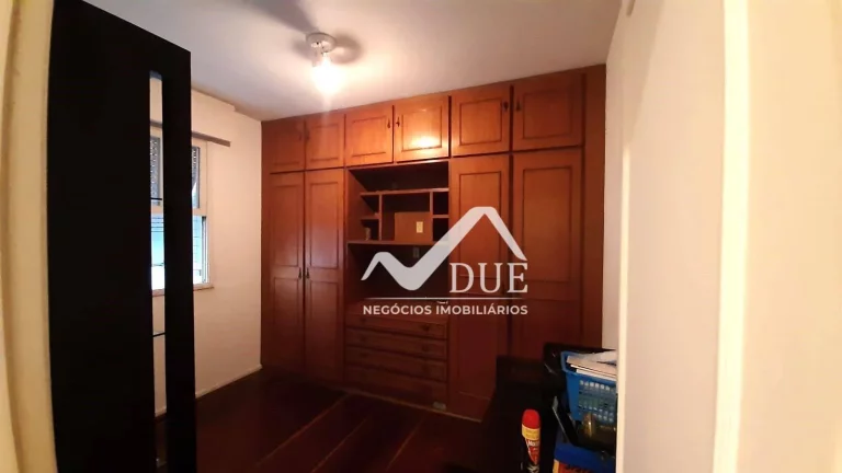 Imagem Apartamento com 3 dormitórios à venda, 149 m² por R$ 850.000,00 - Ponta da Praia - Santos/SP