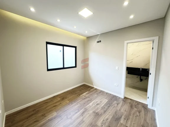 Imagem CASA com 3 dormitórios à venda com 359m² por R$ 1.195.000,00 no bairro Planta Araçatuba - PIRAQUARA / PR