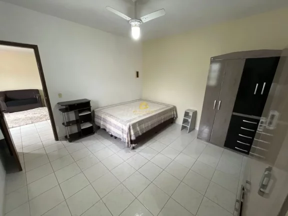 Imagem Encantadora casa duplex em Meaípe, Guarapari, ES! 4 quartos, sendo 1 suíte, 2 vagas de garagem. Lo...