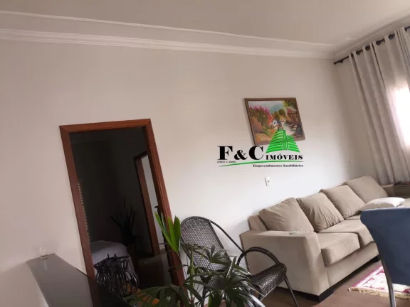 Imagem Casa / Sobrado para Venda em Limeira, Vila Queiroz, 3 dormitórios, 2 suítes, 3 banheiros, 2 vagas