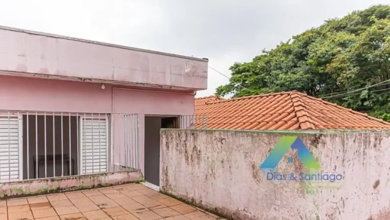 Imagem ALTO DO IPIRANGA Excelente sobrado 140 metros, 4 dormitórios, 3 banheiros, quintal, 1 vaga a poucos minutos da estação do metro Alto do Ipiranga !!!