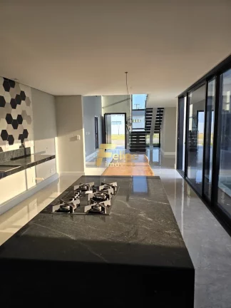 Imagem CASA DE ALTO PADRÃO EM CONDOMÍNIO FECHADO!