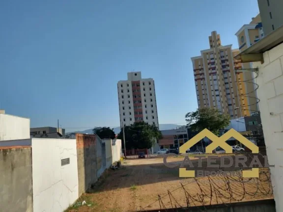 Imagem TERRENO PARA ALUGAR, 4000 M² POR R$ 70.000,00/MÊS - CHÁCARA URBANA - JUNDIAÍ/SP