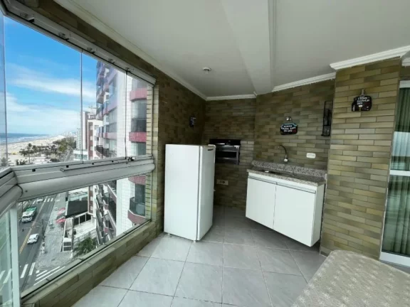 Imagem Oportunidade unica apartamento com 4 suites 3 vagas de garagens à venda frente mar Ocian.