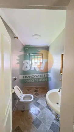 Imagem Casa em Condomínio para Locação em São Roque, Saboo, 3 dormitórios, 2 suítes, 2 banheiros
