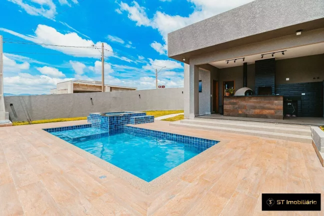 Imagem Casa térrea à venda em Condomínio na região de Atibaia - R$1.590.000!