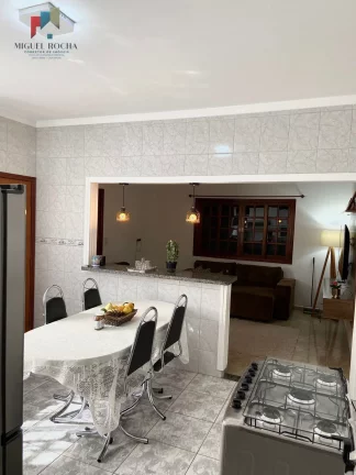 Imagem Casa Alto Padrão em Tatui SP
