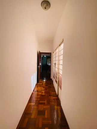 Imagem Casa espaçosa a venda no Centro de Tatuí/SP.