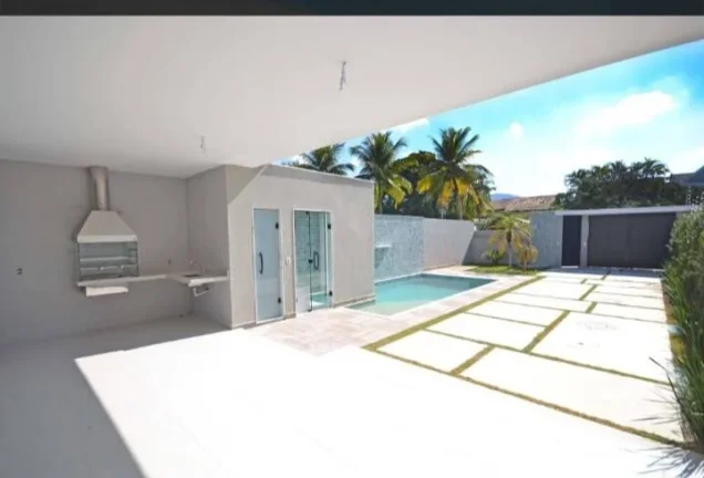 Imagem Casa Triplex Condomínio Interlagos de Itaúna