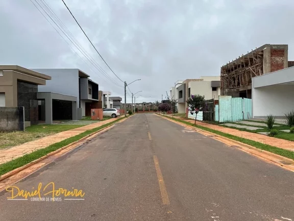 Foto do imóvel: Lote com 385 m² totalmente regularizado e aceitando financiamento bancário