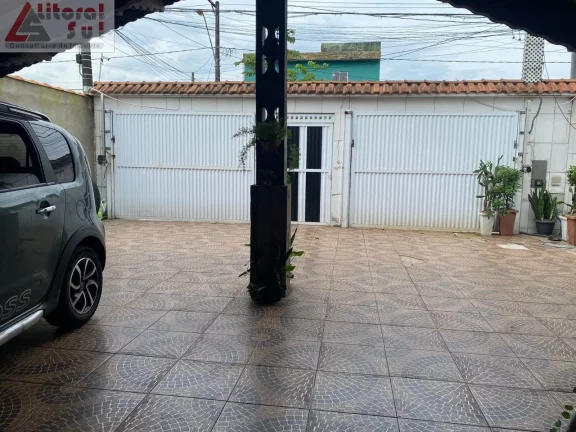 Imagem Casa 03 dormitorios piscina na Vila Mirin Praia Grande