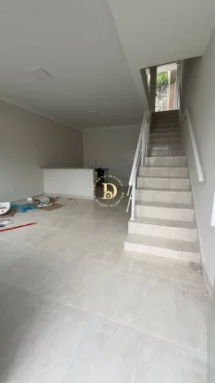 Imagem Sobrado Novo - Cidade Salvador - Jacareí - 2 dorms - 68m²