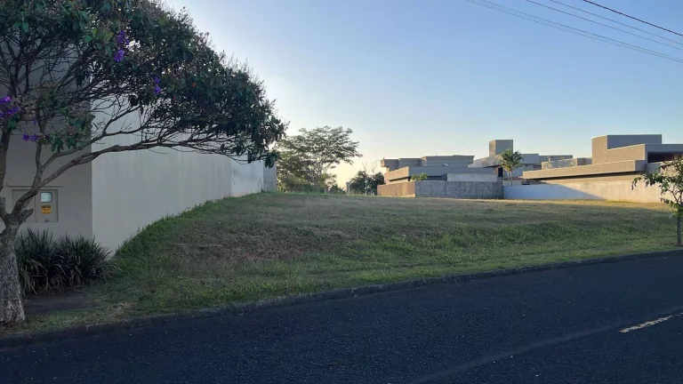 Lote no Condomínio Buona Vita em Rio Preto