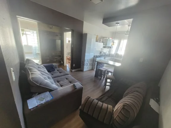 Imagem Apartamento para reforma com 3 dormitórios à venda em Balneário Camboriú.